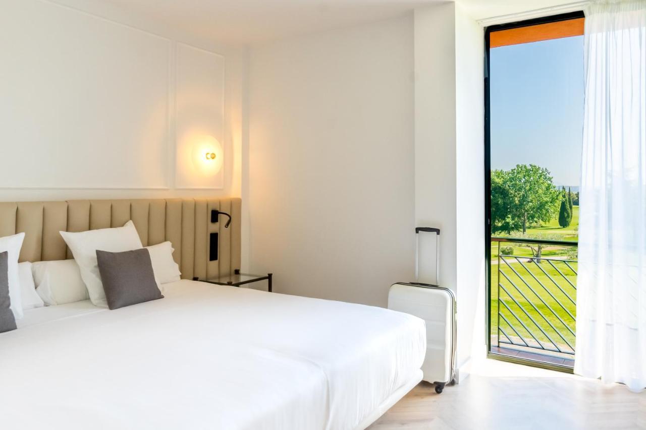 Hotel Torremirona Golf & Spa Navata Exteriér fotografie